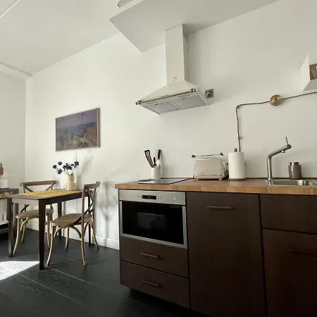 Vh Reimani Apartment *
